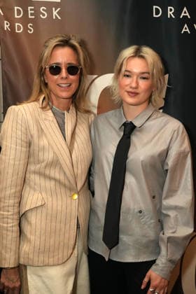 May 17, 2026, New York, Ny, USA: TEA LEONI and daughter WEST DUCHOVNY attend the 2026 Annual Drama Desk Awards Red Carpet Arrivals,.The Algonquin Hotel, NYC.May 17, 2026. . WEST DUCHOVNY attends the 2026 Annual Drama Desk Awards Red Carpet Arrivals,.The Algonquin Hotel, NYC.May 17, 2026. New York USA - ZUMAms4_ 20260517_faf_ms4_005 Copyright: xSoniaxMoskowitzxGordonx