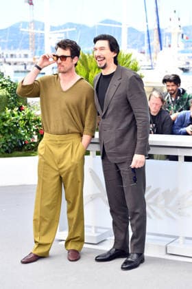 Miles Teller und Adam Driver beim Photocall PAPER TIGER in Cannes am 17.05.2026