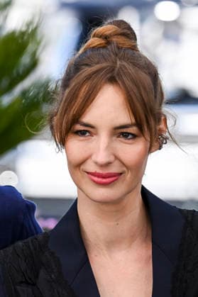 79th Cannes Film Festival Photocall of the movie -Moulin- Cannes, France Louise Bourgoin 79th Cannes Film Festival Photocall of the movie -Moulin- Cannes, France 18th May 2026 SGPItalia id 134688_077 *Not Exclusive  Copyright: xSGPx