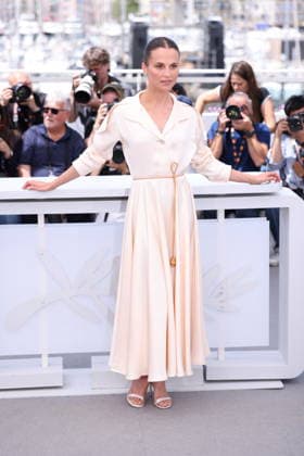 Cannes - Hope Photocall Alicia Vikander attending the photocall of Hope during the 79th Cannes International Film Festival in Cannes, France on May 18, 2026, the film by South Korean director Na Hong-Jin selected in the Official Competition. Photo by Jerome Domine ABACAPRESS.COM Cannes France  Copyright: xDominexJerome ABACAx