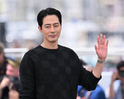 79th Cannes Film Festival: Hope photocall CANNES, FRANCE - MAY 18: South Korean actor Zo In-Sung poses during a photocall for the film Hope at the 79th edition of the Cannes Film Festival in Cannes, France on May 18, 2026. Mustafa Yalcin Anadolu Cannes France. Editorial use only. Please get in touch for any other usage.  Copyright: x2026xAnadoluxMustafaxYalcinx