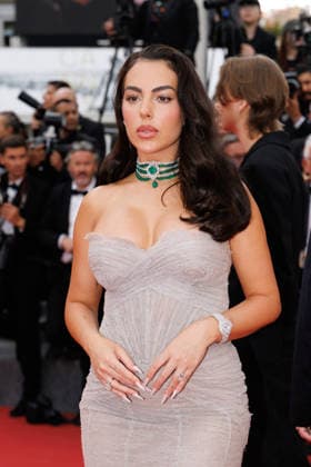 Internationale Filmfestspiele von Cannes, Fjord Premiere #9 Georgina Rodríguez Montée des marches du film Fjord lors du 79ème Festival International du Film de Cannes, le 18 mai 2026 Jacovides Moreau Bestimage Red carpet for Fjord at the 79th Cannes International Film Festival on May 18, 2026 Cannes France  Copyright: xJACOVIDES-MOREAUx xBESTIMAGExJACOVIDES-MOREAUx xBESTIMAGEx