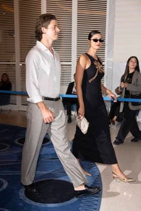 Celebrity, Internationale Filmfestspiele von Cannes, Stars am Hotel Martinez #9 Cannes Taylor Hill, Daniel Fryer exits Martinez MP Cannes, France- May 18: Taylor Hill, Daniel Fryer leave the Martinez Hotel during 79th Festival of Cannes, on May 18, 2026 in Cannes, France. Photo by Marco Piovanotto Abacapress.com Cannes France  Copyright: xPiovanottoxMarco ABACAx