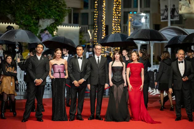 Cannes Her Private Hell Red Carpet EB Havana Rose Liu, Sophie Thatcher, Nicolas Winding Refn, Charles Melton, Kristine Froseth and Diego Calva attend the Her Private Hell screening during the 79th annual Cannes Film Festival at Palais des Festivals on May 18, 2026 in Cannes, France. Photo by Eliot Blondet ABACAPRESS.COM Cannes France France  Copyright: xBlondetxEliot ABACAx