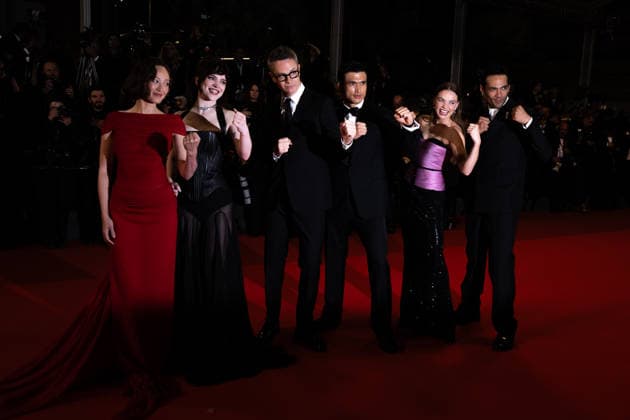 79ème Festival International du Film de Cannes Montée des marches du film Her Private Hell 79th International Cannes Film Festival Red Carpet for Her Private Hell movie 456365 2026 05 18 Cannes Thatcher, Sophie Melton, Charles Froseth, Kristine Winding Refn, Nicolas  Copyright: xIvankaxVoisinx xStarfacex STAR_456365_016