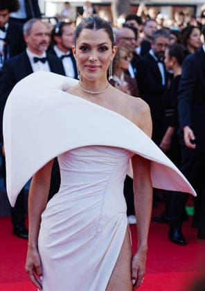 79eme FESTIVAL DE CANNES 18 05 2026 CANNES, FRANCE - MAY 18 Iris Mittenaere L Affaire Marie - Claire screening during the 79th annual Cannes Film Festival at Palais des Festivals on May 18 2026 in Cannes, France.photos Laurent Lairys Pierre Niney and Natacha Andrews Histoires Paralleles screening during the 79th annual Cannes Film Festival at Palais des Festivals on May 14, 2026 in Cannes, France.photos Laurent Lairys CANNESFrance  Copyright: xLaurentxLairysx
