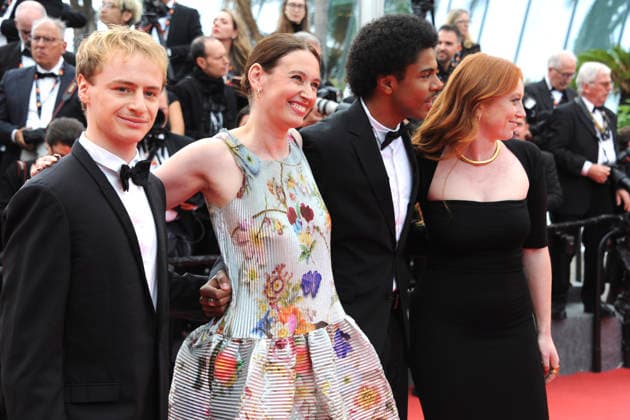 Thomas Gioria, Louise Coldefy, Calixte Broisin-Doutaz und Milla Agid bei der Premiere des Kinofilms Fjord auf dem Festival de Cannes 2026 79. Internationale Filmfestspiele von Cannes im Palais des Festivals. Cannes, 18.05.2026