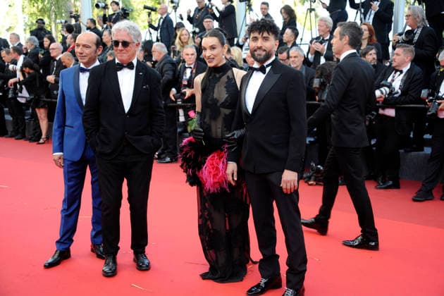 Philippe Rombi, Patrick Sigwalt, Camelia Jordana und Amine Bouhafa bei der Premiere des Kinofilms Fjord auf dem Festival de Cannes 2026 79. Internationale Filmfestspiele von Cannes im Palais des Festivals. Cannes, 18.05.2026