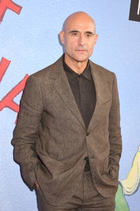 NEW YORK, NY- MAY 18: Mark Strong at the 2026 Lincoln Center Theater Spring Gala at the Vivian Beaumont Theater in Lincoln Center on May 18, 2026 in New York City. Copyright: xmpi099 MediaPunchx