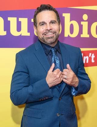 May 18, 2026, Bronx, New York, USA: Mario Cantone attends opening night of Celebrity Autobiography at Shubert Theatre in New York, NY on May 18, 2026. Bronx USA  - ZUMAr339 20260518_znp_r339_017 Copyright: xLevxRadinx