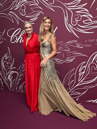 Cannes - Chopard s The Miracle Gala : Bella Hadid with her mother Yolanda attending Chopard’s The Miracle Gala during the 79th Cannes Film Festival in Cannes, France on May 18, 2026. Photo by Simone Comi IPA ABACAPRESS.COM Cannes France  Copyright: xIPA ABACAx