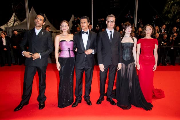 79th Cannes Film Festival Exits after the screening of the movie -Her private hell- Palais des Festivals - Cannes, France Diego Calva;Kristine Froseth;Charles Melton;Nicolas Winding Refn;Sophie Thatcher;Havan Rose Liu 79th Cannes Film Festival Red carpet of the movie -Her private hell- Palais des Festivals - Cannes, France 18th May 2026 SGPItalia id 134688_085 *Not Exclusive  Copyright: xSGPx