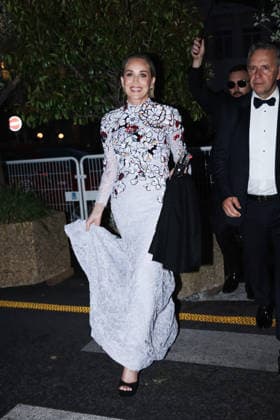 IPA84855541 - Cannes, 79th Cannes Film Festival 2026 - Arrivals at the Better World Fund Gala 2026 during Cannes Film Festival 79. Pictured: Sharon Stone walks along the Croisette.  Copyright: xAlessandroxBremecx xx 84855541