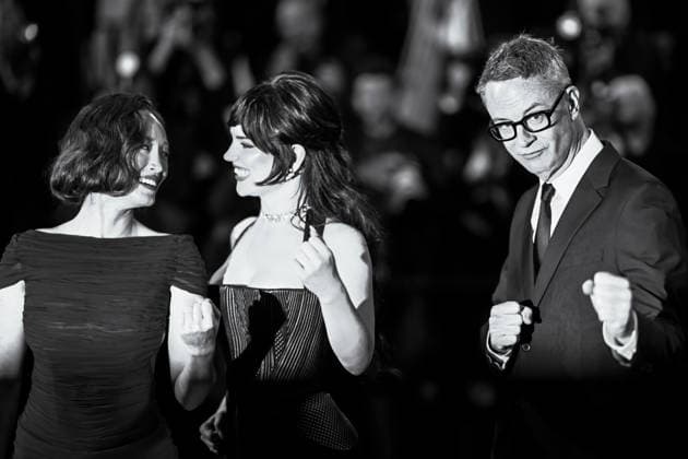 79ème Festival International du Film de Cannes Montée des marches du film Her Private Hell 79th International Cannes Film Festival Red Carpet for Her Private Hell movie 456380 2026 05 18 Cannes France Winding Refn, Nicolas Thatcher, Sophie  Copyright: xEstellexCarlierx xStarfacex STAR_456380_023