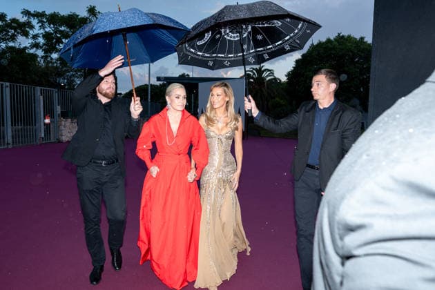 79th Cannes International Film Festival Chopard Evening 456381 2026 05 18 France Hadid, Bella Hadid, Yolanda  Copyright: xEstellexCarlierx xStarfacex STAR_456381_002