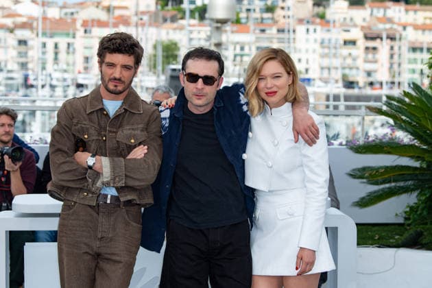 Cannes L Inconnue Photocall NG Niels Schneider, Arthur Harari and Lea Seydoux attending the photocall of L Inconnue (The Unknown) during the 79th Cannes International Film Festival in Cannes, France on May 19, 2026. Photo by Nicolas Genin ABACAPRESS.COM Cannes France  Copyright: xGeninxNicolas ABACAx