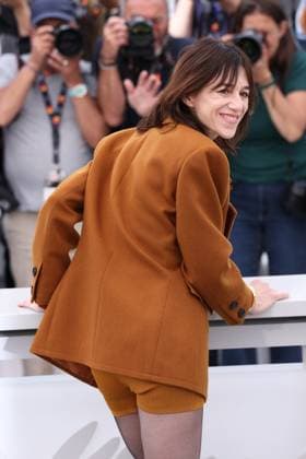 Cannes - L?Affaire Marie-Claire Photocall JD Charlotte Gainsbourg attend the photocall of the film L’Affaire Marie-Claire during the 79th annual Cannes Film Festival at Palais des Festivals on May 19, 2026 in Cannes, France. Photo by Jerome Domine ABACAPRESS.COM Cannes France  Copyright: xDominexJerome ABACAx