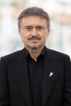 Cristian Mungiu Photocall for Fjord at the 79th Cannes International Film Festival May 19th, 2026 Jacovides Moreau Bestimage Photocall for Fjord at the 79th Cannes International Film Festival May 19th, 2026 Cannes France  Copyright: xJACOVIDES-MOREAUx xBESTIMAGExJACOVIDES-MOREAUx xBESTIMAGEx