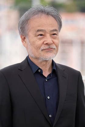 Kiyoshi Kurosawa beim Photocall zum Kinofilm The Samurai and the Prisoner Kokurojo auf dem Festival de Cannes 2026 79. Internationale Filmfestspiele von Cannes am Palais des Festivals. Cannes, 19.05.2026