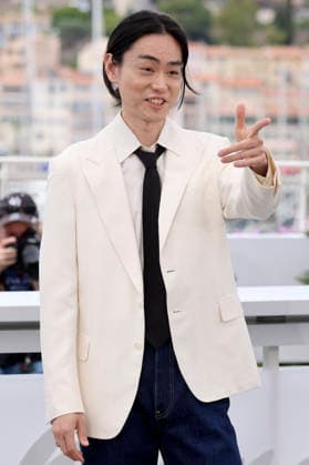 Masaki Suda beim Photocall zum Kinofilm The Samurai and the Prisoner Kokurojo auf dem Festival de Cannes 2026 79. Internationale Filmfestspiele von Cannes am Palais des Festivals. Cannes, 19.05.2026