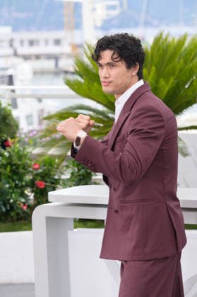Her Private Hell Photocall at 79th Festival de Cannes - Cannes, France CANNES, FRANCE. May 19, 2026: Charles Melton at the photocall for Her Private Hell at the 79th Festival de Cannes. Picture: Paul Smith Featureflash Cannes France  Copyright: xPaulxSmithx xFeatureflashx
