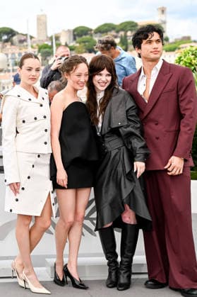 79ème Festival International du Film de Cannes Photocall of the film Her Private Hell 79th Cannes International Film Festival Photocall of the film Her Private Hell 456397 2026 05 19 Froseth, Kristine Liu, Havana Rose Melton, Charles Thatcher, Sophie  Copyright: xEstellexCarlierx xStarfacex STAR_456397_019
