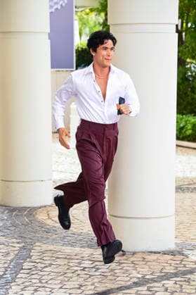 79th Cannes Film Festival People 19 May Martinez Hotel - Cannes, France Charles Melton 79th Cannes Film Festival People 19 May Martinez Hotel - Cannes, France 19th May 2026 SGPItalia id 134688_093 *Not Exclusive  Copyright: xSGPx