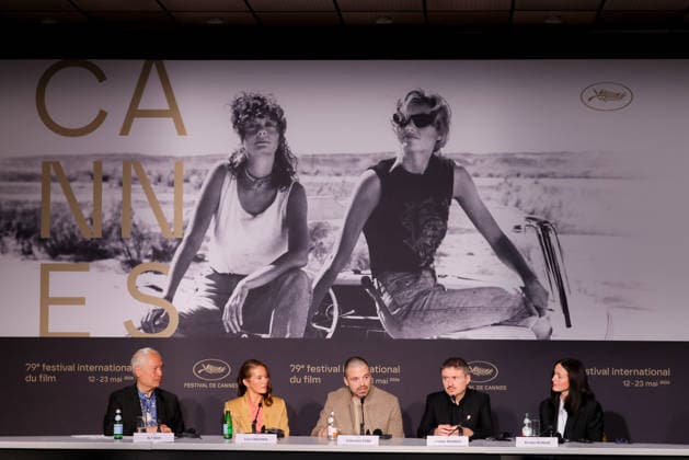 79ème Festival International du Film de Cannes Press conference on the film Fjord 79th Cannes International Film Festival Press conference on the film Fjord 456403 2026 05 19 Carlehed, Lisa Stan, Sebastian Reinsve, Renate Mungiu, Cristian  Copyright: xFranckxBoutonnetx xStarfacex STAR_456403_033