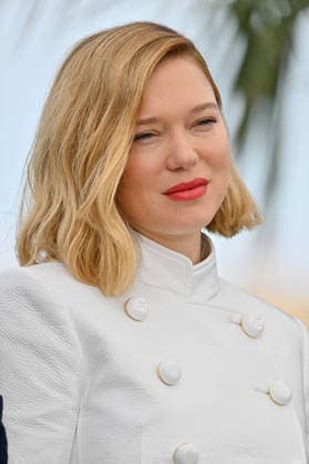 Cannes Photocall L Inconnue JR Lea Seydoux attending a photocall for the movie L Inconnue during the 79th Cannes Film Festival in Cannes, France on May 19, 2026. Photo by Julien Reynaud APS-Medias ABACAPRESS.COM Cannes France  Copyright: xReynaudxJulien APS-Medias ABACAx