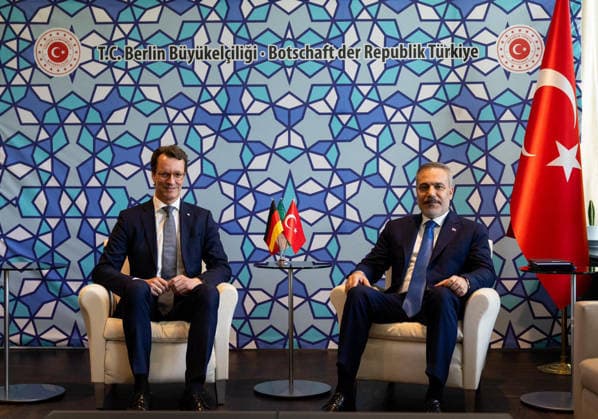 Turkish FM Hakan Fidan Meets North Rhine-Westphalia Premier Hendrik Wüst in Berlin Turkish Foreign Minister Hakan Fidan meets with Hendrik Wüst, Minister-President of the German state of North Rhine-Westphalia, to discuss bilateral relations, joint cooperation, and issues concerning the Turkish community, in Berlin, Germany on May 19, 2026. Photo by Ministry of Foreign Affairs of Republic of Türkiye apaimages Berlin Berlin Germany 190526_Germany_FTPO_00(2) Copyright: xapaimagesxTurkishxxForeignxAffairsx xapaimagesx