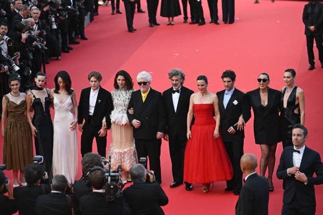 79ème Festival International du Film de Cannes Montée des marches du film Amarga Navidad 79th International Cannes Film Festival Red Carpet for Amarga Navidad movie 456441 2026 05 19 Almodovar, Pedro Romero, Amaia Smit, Milena Luengo, Victoria Criado, Patrick Lennie, Barbara Sbaraglia, Leonardo Sanchez Gijon Aitana Gutierrez, Quim de Palma, Rossy Alvarez, Nieves  Copyright: xSergexArnalx xStarfacex STAR_456441_029