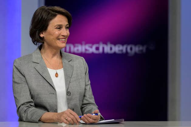 v.l.: Sandra Maischberger, GER, Berlin, Studio, zu Gast bei Maischberger, politische Talkshow, TV, Format, mit Moderatorin Sandra Maischberger, Das Erste, aus Adlershof Am Studio 20, 19. Mai 2026, *** v l Sandra Maischberger, GER, Berlin, Studio, as a guest on Maischberger, political talk show, TV, format, with presenter Sandra Maischberger, Das Erste, from Adlershof Am Studio 20, May 19, 2026, Copyright: HMBxMedia UwexKoch