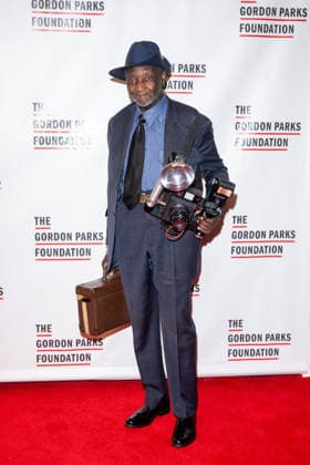 20th Anniversary The Gordon Parks Foundation Gala, New York, USA - 19 May 2026 Louis Mendes and his jumbo Speed Graphic camera attends The Gordon Parks Foundation Awards Dinner and Auction 2026 at Cipriani 42nd Street on May 19, 2026 in New York City. New York United States Copyright: xRonxAdarx xSOPAxImagesx _radar_parks_20260519_00997