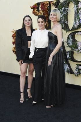 Erika Henningsen, Tina Fey, Kerri Kenney-Silver at arrivals for THE FOUR SEASONS 2nd Season Premiere, The Egyptian Theatre Hollywood, Los Angeles, CA, May 19, 2026. Photo By: Elizabeth Goodenough Everett Collection THE FOUR SEASONS 2nd Season Premiere PUBLICATIONXNOTxINxCANxCHNxFRAxITAxJPNxNORxPOLxRUSxESPxUKxUSA