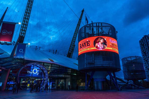 May 19, 2026, London, United Kingdom: The O2 Arena entrance with Raye Banners on display. Raye brings her This Tour May Contain New Music arena tour back to the O2 London. Raye s support acts on the tour and her younger sisters and rising artists, ABSOLUTELY and AMMA London United Kingdom - ZUMAs197 20260519_aaa_s197_510 Copyright: xBonniexBritainx
