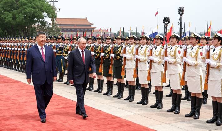 China Russia 9169387 20.05.2026 Russian President Vladimir Putin attends a welcome ceremony with Chinese President Xi Jinping outside the Great Hall of the People in Beijing, China. Alexander Kazakov Sputnik Beijing China  Copyright: xAlexanderxKazakovx