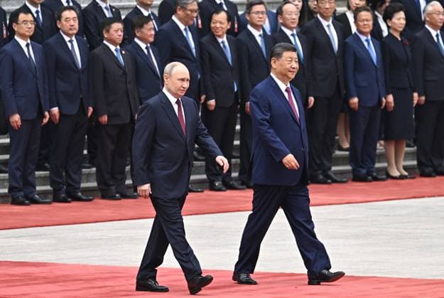 China Russia 9169412 20.05.2026 Russian President Vladimir Putin attends a welcome ceremony with Chinese President Xi Jinping outside the Great Hall of the People in Beijing, China. Kristina Solovyova Sputnik Beijing China  Copyright: xKristinaxSolovyovax