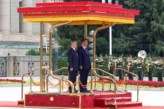 China Russia 9169391 20.05.2026 Russian President Vladimir Putin attends a welcome ceremony with Chinese President Xi Jinping outside the Great Hall of the People in Beijing, China. Alexander Kazakov Sputnik Beijing China  Copyright: xAlexanderxKazakovx