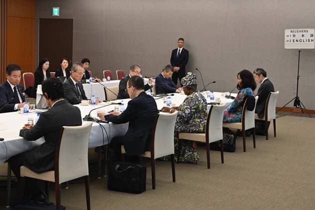 WTO Leader Hold Meetings in Tokyo TOKYO, JAPAN - MAY 20: World Trade Organization Director-General Ngozi Okonjo-Iweala (center R) attends a meeting with Japan Business Federation, Keidanren, Chairman Yoshinobu Tsutsui (2nd L) and Japanese business leaders at Keidanren Kaikan in Tokyo, Japan, on May 20, 2026. Keidanren hosted the meeting as part of its follow-up on WTO reform proposals, amid growing concerns over protectionism, trade restrictions and pressure on the rules-based international economic order. David Mareuil Anadolu Tokyo Japan. Editorial use only. Please get in touch for any other usage.  Copyright: x2026xAnadoluxDavidxMareuilx