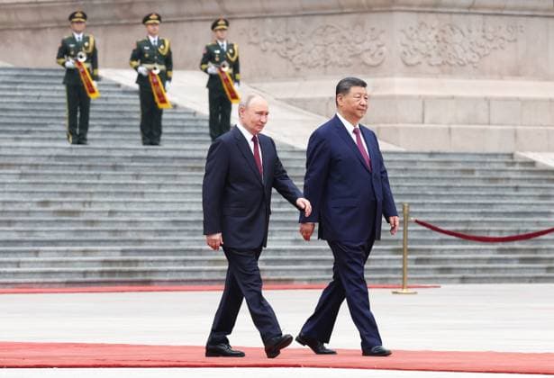 China Russia 9169394 20.05.2026 Russian President Vladimir Putin attends a welcome ceremony with Chinese President Xi Jinping outside the Great Hall of the People in Beijing, China. Alexander Kazakov Sputnik Beijing China  Copyright: xAlexanderxKazakovx