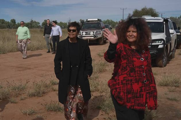 ANTHONY ALBANESE ALICE SPRINGS VISIT, Lingiari MP Marion Scrymgour and Australian Minister for Indigenous Australians Malarndirri McCarthy before a press conference with the prime minister in Alice Springs, Northern Territory, Wednesday, May 20, 2026. ( NO ARCHIVING ALICE SPRINGS NORTHERN TERRITORY AUSTRALIA  Copyright: xABCx 20260520185283889477