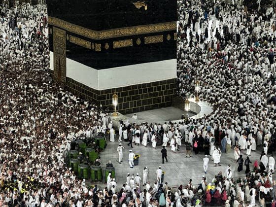 Muslim pilgrims visit the holy sites ahead of the Hajj pilgrimage in Mecca MECCA, SAUDI ARABIA - MAY 20: Muslim pilgrims from various countries around the world who come to perform the Hajj, circumambulate the Masjid al-Haram ahead of the Hajj pilgrimage in Mecca, Saudi Arabia on May 20, 2026. Ali Atmaca Anadolu Mecca Saudi Arabia. Editorial use only. Please get in touch for any other usage.  Copyright: x2026xAnadoluxAlixAtmacax