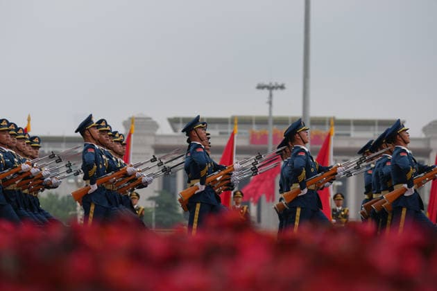 BEIJING, CHINA - MAY 20: Chinese honor guards march to welcome Russian President Vladimir Putin on May 20, 2026 in Beijing, China. Chinese President Xi Jinping held a welcome ceremony on the morning of May 20 outside the Great Hall of the People in central Beijing for Russian President Vladimir Putin, who is on a state visit to China.  Copyright: xVCGx 111642856643