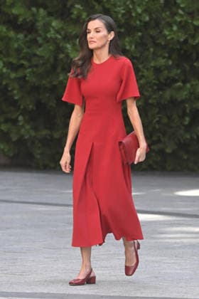 Queen Letizia attends the XV edition of the Luis Carandell Parliamentary Journalism Awards Queen Letizia attends the XV edition of the Luis Carandell Parliamentary Journalism Awards to Paloma Cervilla and Héctor Esteban García at the Senate Palace, on May 20, 2026, in Madrid Spain QUEEN LETIZIA QUEEN ROYALTY LUIS CARANDELL JOURNALISM AWARDS MAY 20, 2026 José Madrid Madrid Madrid Spain  Copyright: xJosÃ xOlivax 7536084