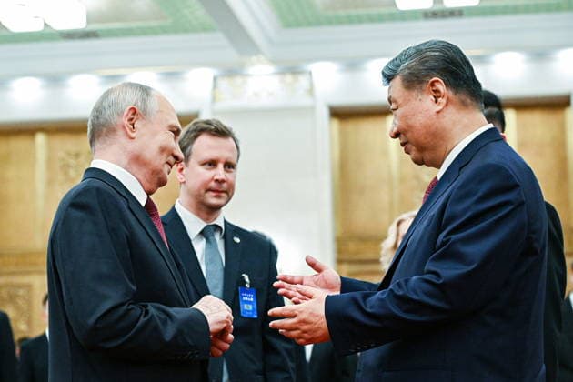 CHINA, BEIJING - MAY 20, 2026: Vladimir Putin, President of Russia, and his counterpart Xi Jinping (L-R front) of China emerge after a ceremony to sign joint documents from bilateral talks at the Great Hall of the People. Putin s official visit marks 25 years since the 2001 Treaty of Good Neighbourliness and Friendly Cooperation between Russia and China. Kristina Solovyova POOL TASS  92772872