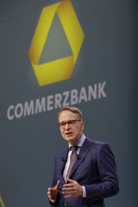 20.05.2026, DEU, Wiesbaden Hauptversammlung Commerzbank AG im Congresszentrum in Wiesbaden Jens Weidmann, Vorsitzender des Aufsichtsrates *** 20 05 2026, DEU, Wiesbaden Annual General Meeting Commerzbank AG at the Congress Center in Wiesbaden Jens Weidmann, Chairman of the Supervisory Board