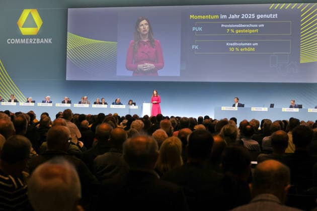 20.05.2026, DEU, Wiesbaden Hauptversammlung Commerzbank AG im Congresszentrum in Wiesbaden Bettina Orlopp, Vorsitzende des Vorstandes der Commerzbank AG *** 20 05 2026, DEU, Wiesbaden Annual General Meeting Commerzbank AG at the Congress Center in Wiesbaden Bettina Orlopp, Chairwoman of the Board of Managing Directors of Commerzbank AG