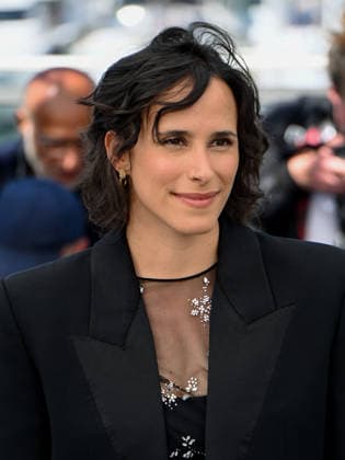IPA84892579 - Cannes, 79th Cannes Film Festival 2025 - day 9. photocall of Le Triangle D Or Pictured: HÃ lene Rosselet-Ruiz  Copyright: xAlbertoxTerenghix xPoolxPhotoxEventsx07x 84892579