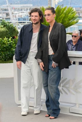 Orange-Flavoured Wedding Photocall at 79th Festival de Cannes - Cannes, France CANNES, FRANCE. May 20, 2026: Vincent Lacoste & Adele Exarchopoulos at the photocall for Orange-Flavoured Wedding at the 79th Festival de Cannes. Picture: Paul Smith Featureflash Cannes France  Copyright: xPaulxSmithx xFeatureflashx
