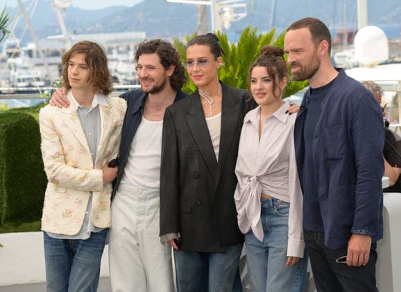 Orange-Flavoured Wedding Photocall at 79th Festival de Cannes - Cannes, France CANNES, FRANCE. May 20, 2026: Paul Kircher, Vincent Lacoste, Adele Exarchopoulos, Malou Khebizi & Alban Lenoir at the photocall for Orange-Flavoured Wedding at the 79th Festival de Cannes. Picture: Paul Smith Featureflash Cannes France  Copyright: xPaulxSmithx xFeatureflashx